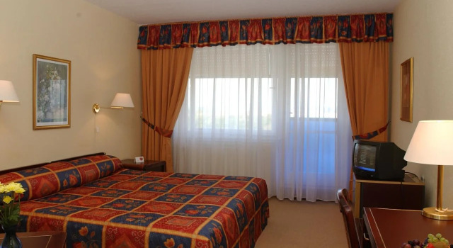 Hunguest Hotel Répce, Забронировать Отель Бизнес-отели Вашего, 4* 5*