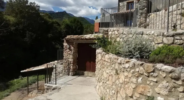 Casa Carlota, Prenota Hotel Cabó L'Alt Urgell