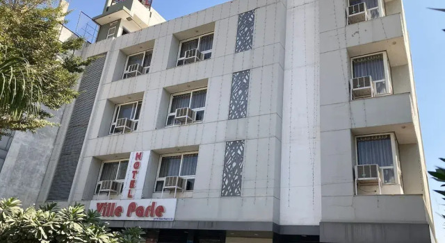 Hotel Ville Parle, Забронировать Отель Отели штата Раджастхана с парковкой, Парковка