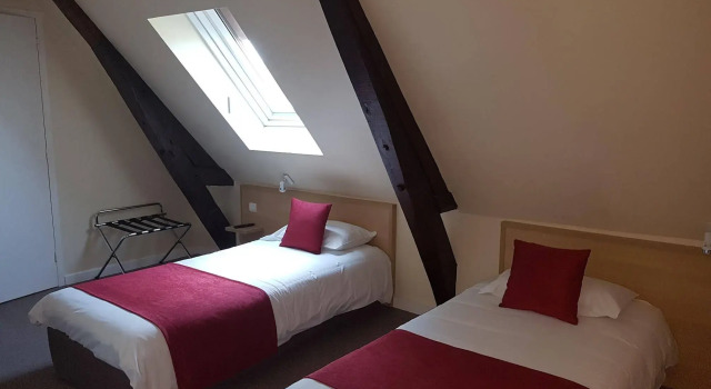 Hôtel Henri IV, Rezerwuj Hotel Coutras Gironde