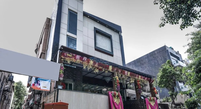 OYO 19391 Forever Banquet & Rooms, Забронировать Отель Отели Нью-Дели с завтраком, Завтраки
