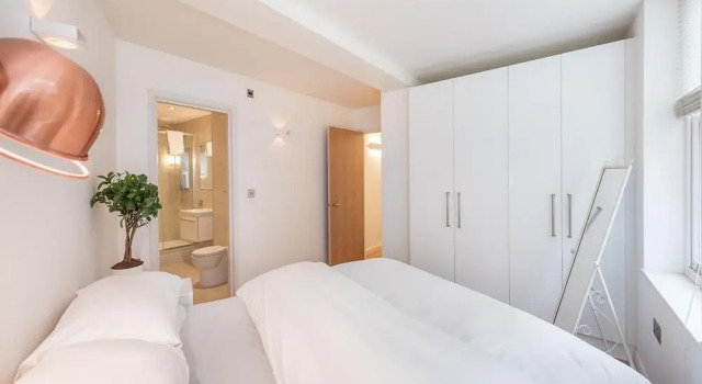 Fantastic 1 Bedroom Flat Leicester Square West End, Забронировать Отель Отели Лондона 3 звезды, рядом с Памятник «Боудикка и ее дочери», 3*