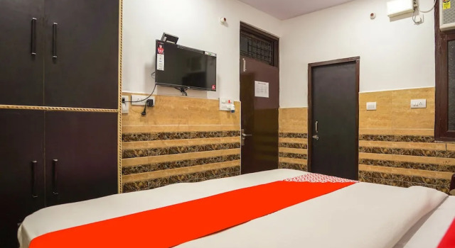 OYO 60970 Crystal Cottage, Забронировать Дом для отпуска Виллы Газиабад, Вилла
