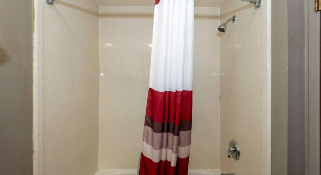 Четырёхместный номер Deluxe Red Roof Inn Atlanta Southeast - Stockbridge