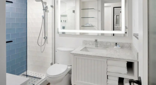 Двухместный номер Standard с балконом и с красивым видом из окна Jupiter Beach Resort & Spa
