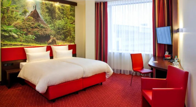 Полулюкс PLAZA Premium Berlin Kurfürstendamm
