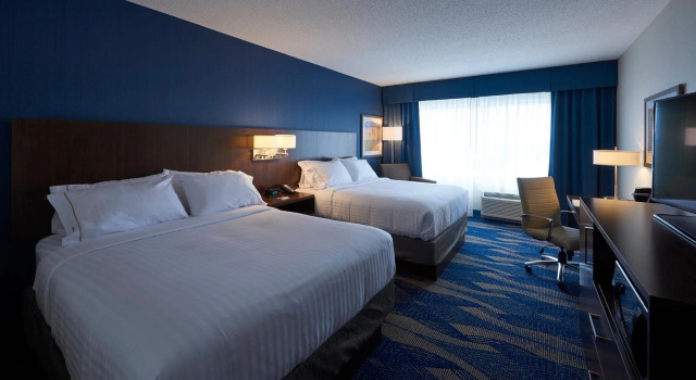 Четырёхместный номер Standard Holiday Inn Express & Suites St. Johns Airport by IHG