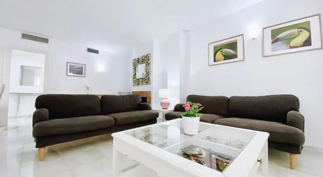 Апартаменты 3 Bedroom Ground Floor Easy Parking F-2