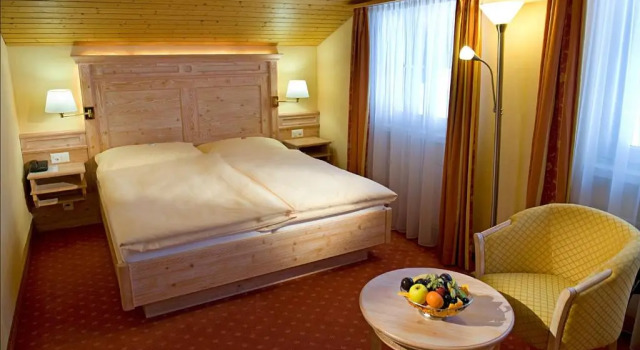 Трёхместный номер Standard с видом на сад Hotel Restaurant Waldhaus