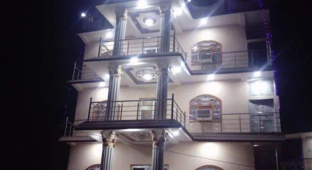 MK International Hotel, Buchen Sie Hotel Thawe Bihar