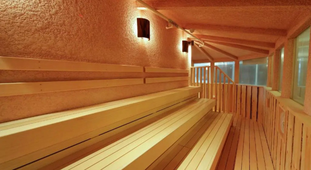 Женская капсула Kobe Kua House Hotel