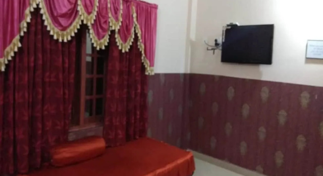 OYO 24610 Mini's Wind Haven, Rezerwuj Hotel Ramakkalmedu Karnataka