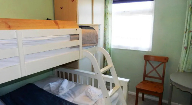Sheena's Dartmouth Chalets