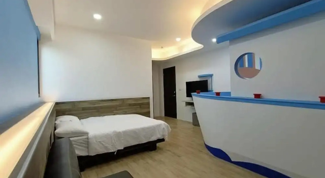 Hands B&B