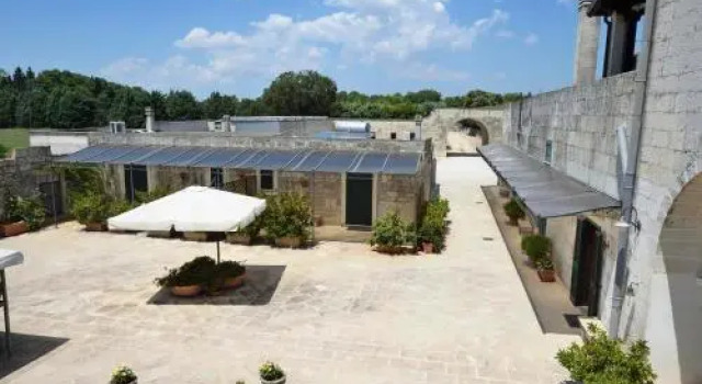 Agriturismo Antica Masseria i Cocci, Book Hotel Hotels in Maglie with Parking, Parking