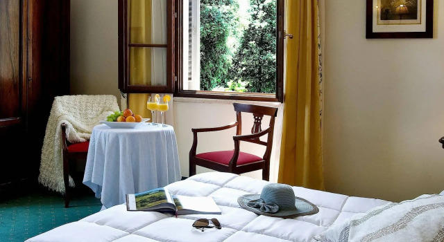 Logge del Perugino Resort, Book Ferieresort Hoteller i Citta della Pieve med morgenmad, Morgenmad