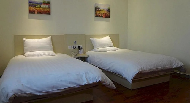 Hanting Express Cangzhou Railway staion, Book Hotel Cangzhou Hebei