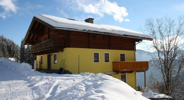Cozy Apartment in Wagrain near Forest, Rezerwuj Apartament Hotele w Salzburg z parkingiem, Parking