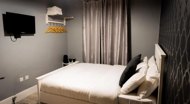 REM Hotel