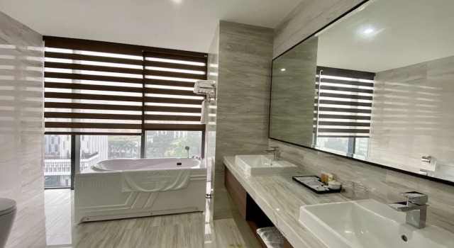 Люкс Grand Toan Thang Stone Hotel