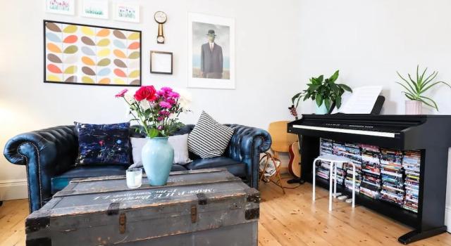1 Bedroom Flat Close To Victoria Station, Varaa Hotelli 3 tähden hotellit kohteessa Merseyside, 3*
