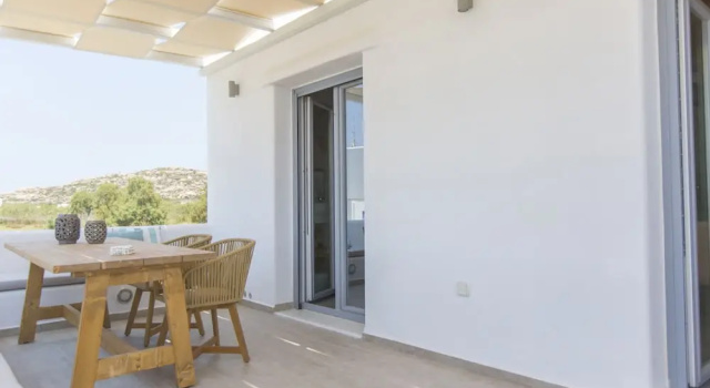 Вилла рядом с пляжем Salinus Beachfront Villas by Aegean Breeze - Private Pools