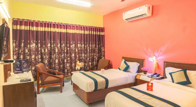 OYO 10709 Hotel SBT