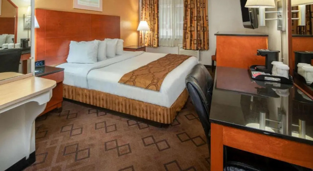 Номер Standard Travelodge by Wyndham Burbank-Glendale