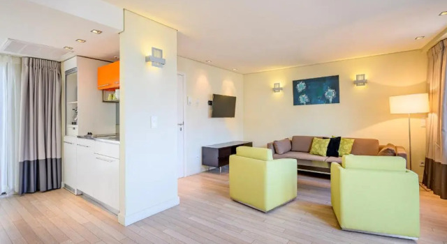 Апартаменты B-aparthotel Grand Place