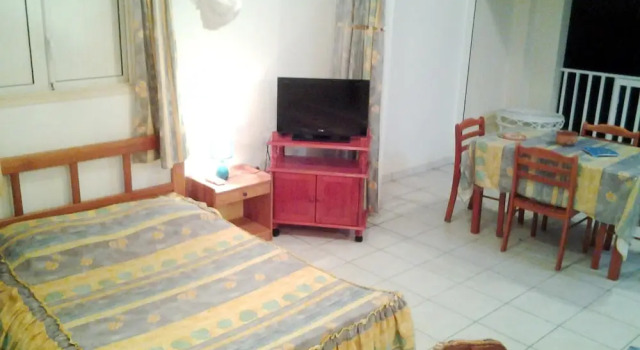 Apartment with One Bedroom in Le Moule, with Enclosed Garden And Wifi - 3 Km From the Beach, Varaa Huoneisto Le Moule Grande-Terre