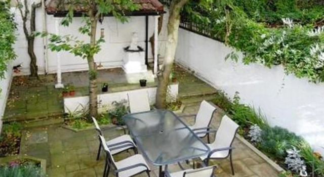 Spacious 4 bed home opposite Hyde Park, Забронировать Отель Отели Англии 3 звезды, 3*