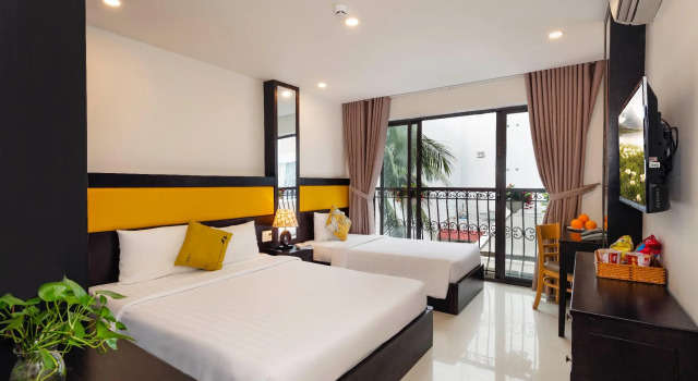 Трёхместный номер Standard с балконом Tokia hotel nha trang