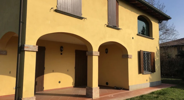 Bonconvento Airport House, Забронировать Отель Кальдерара-ди-Рено провинция Болонья