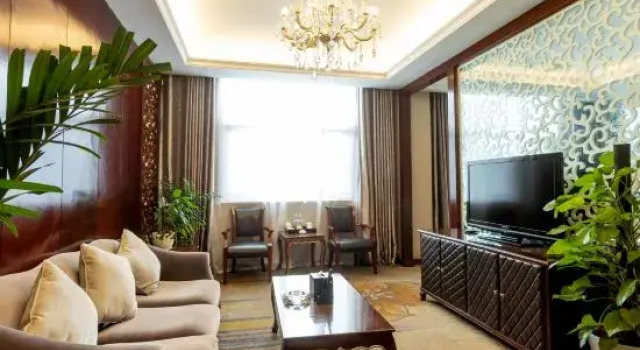 Люкс Business Dongzheng Lanwan International Hotel