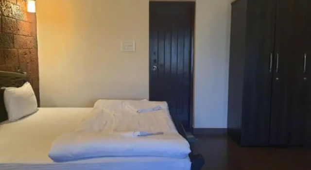 Люкс Bluebay Luxury Cottages - Malpe