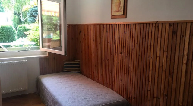 Mella Holiday House