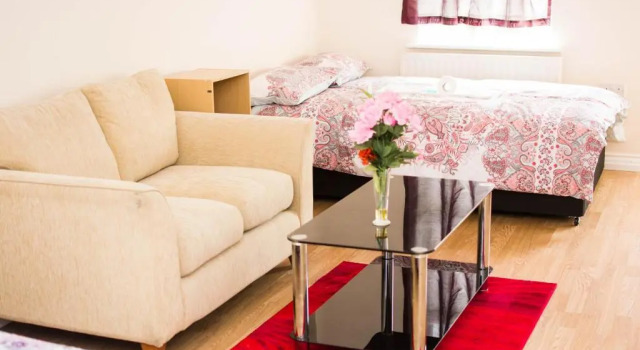 Queen Guest house