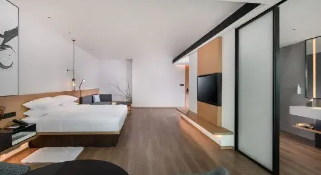 Люкс Fairfield by Marriott Shenzhen Baoan