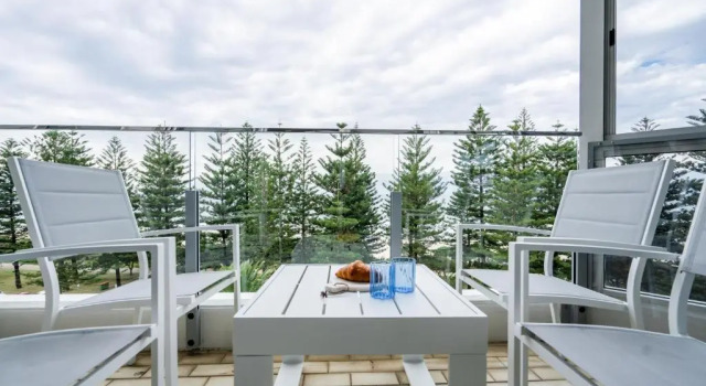 Апартаменты с 3 комнатами Cashelmara Beachfront Apartments
