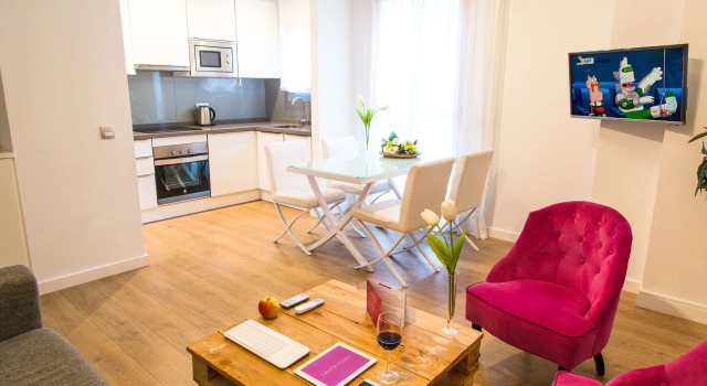 Apartamentos Pompidou, Забронировать Апартаменты/квартира Малага Коста-дель-Соль, рядом с Муэлье Уно