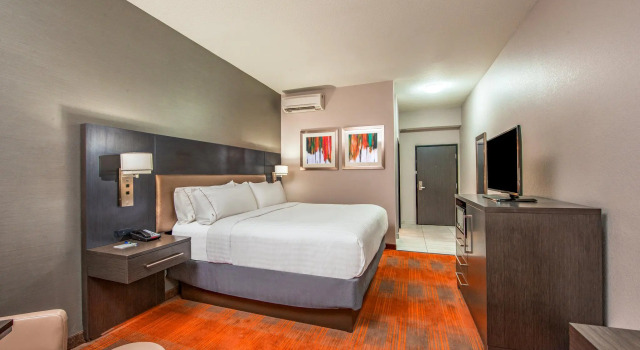 Номер Standard Holiday Inn Express & Suites Shawnee-Kansas City West by IHG