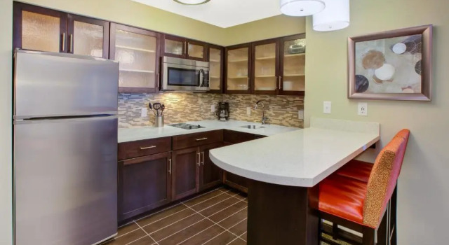 Двухместный люкс c 1 комнатой Staybridge Suites - Benton Harbor-St. Joseph by IHG