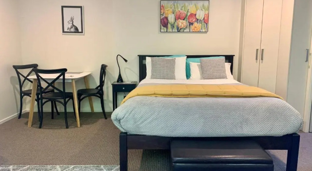Апартаменты Цокольный этаж c 1 комнатой March Apartments