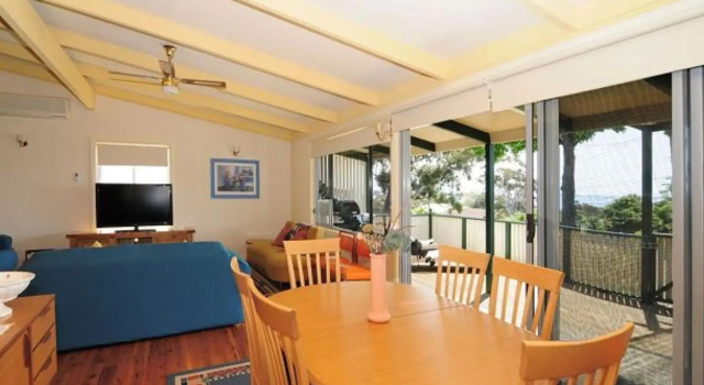 Walking Distance to Beach and Close to the Centre of Vincentia