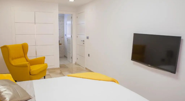 Luxury 100 Sq.M. Sea View Apartment