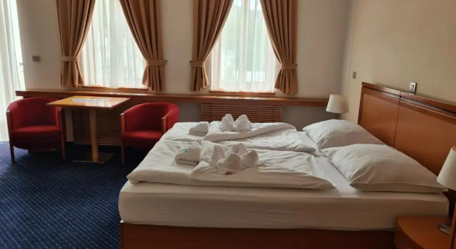 Четырёхместный номер Standard Hotel Slovan