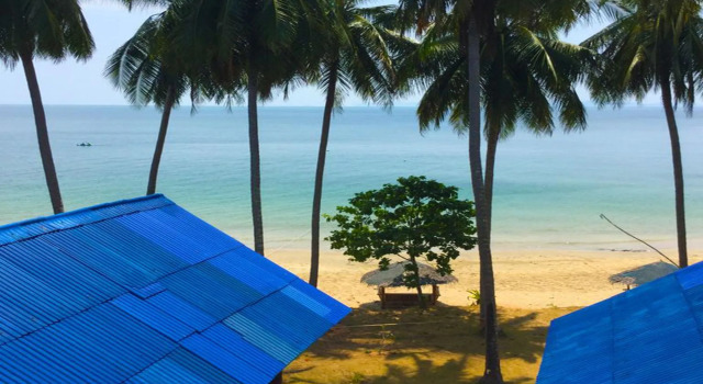 Sun Smile Beach Koh Jum