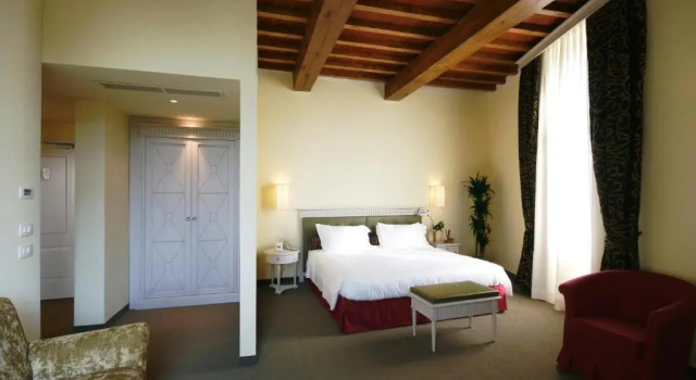 Полулюкс LHP Certaldo Resort