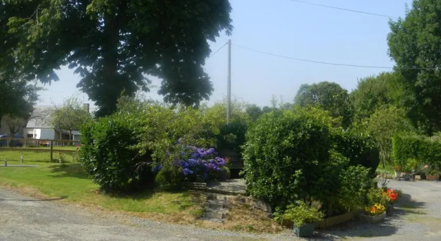 Le Douet Allan, Book Mini-hotel Mini-hoteller i Lower Normandy, Mini-hotel