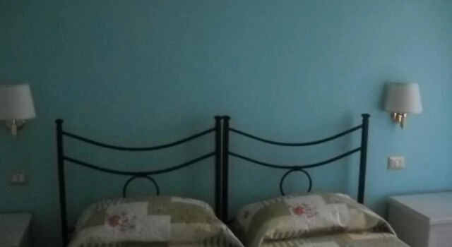 Bed&bookofrome, Prenota Hotel Nomentano Roma
